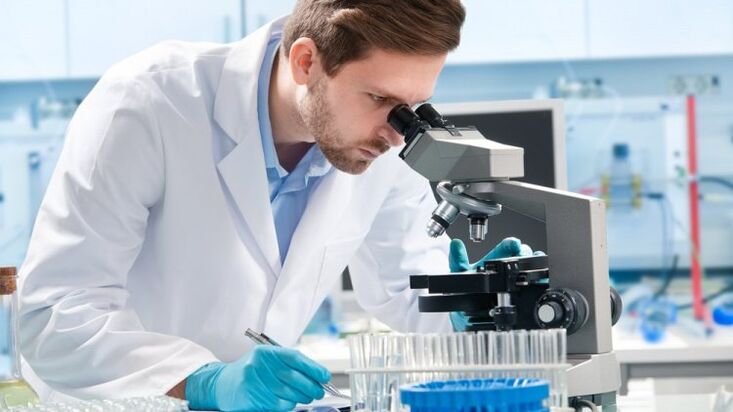 diagnostyka pasożytów ludzkich pod mikroskopem